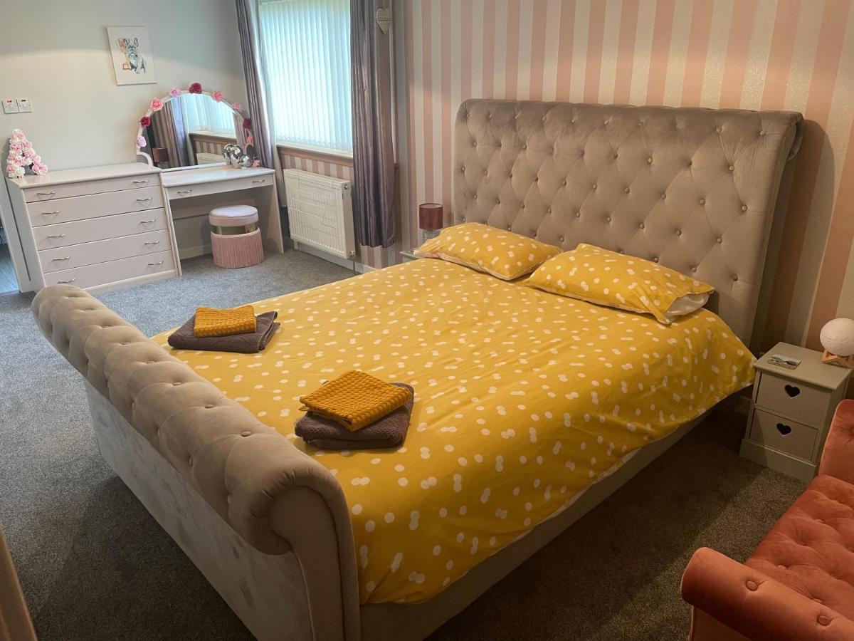 Two Bed Bungalow With Garage And Hot Tub Appartamento Thurso Esterno foto
